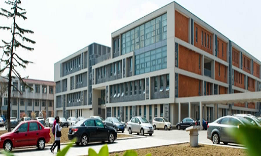 飞瑞为苏州大学软凝聚态物理与交叉研究中心配备UPS电源