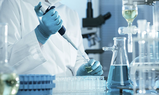 飞瑞为上海某生物科技公司实验室质谱仪配备山特UPS电源