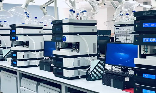 飞瑞为南京某医药科技公司空气压缩机配置UPS电源